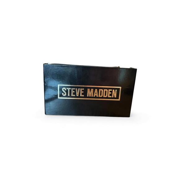 Steve Madden Black Women's Wallet with Gold Accents - Picture 2 of 2